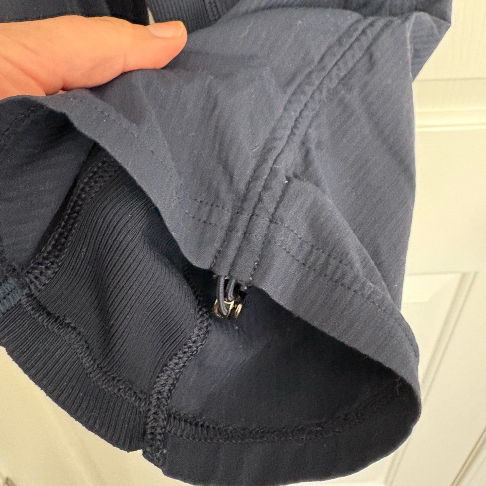Women’s Lululemon Dance Studio Mid-Rise Pant Size 6 Navy - Picture 6 of 6